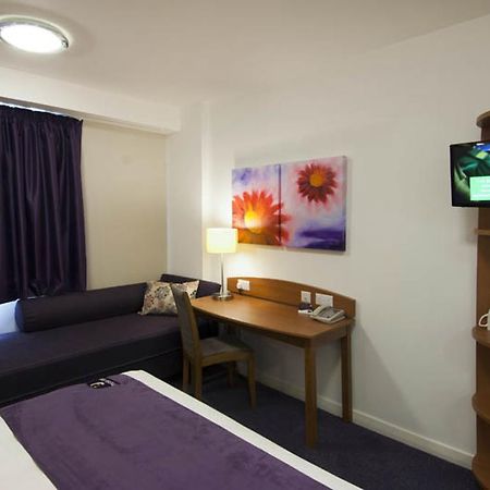 Premier Inn Cannock South Buitenkant foto